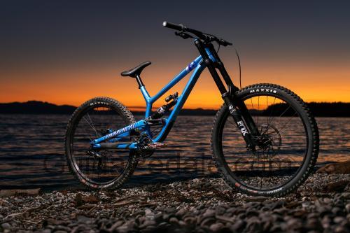 Commencal Furious scheda tecnica e recensioni